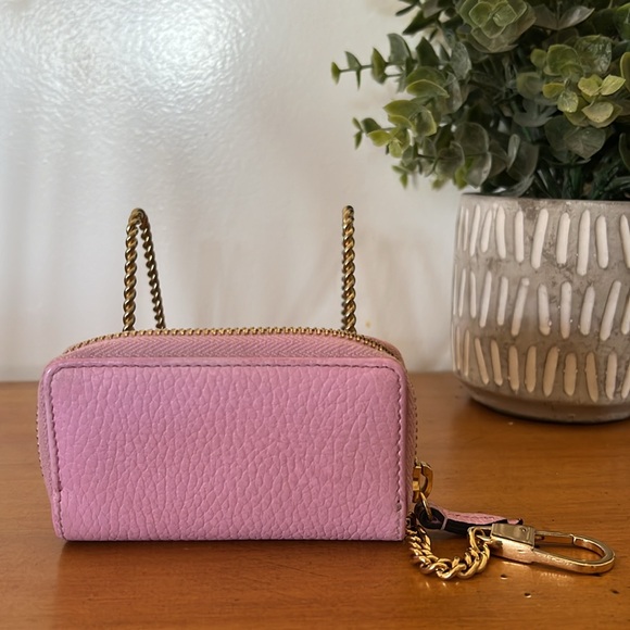 EUC “Limited Edition" Gucci Pink Marmont Bosco Dog Key Zip Around Coin Purse - Picture 2 of 13